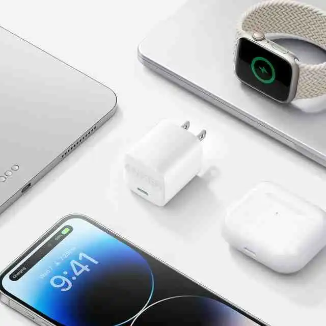 Anker 313 GaN 30W PIQ 3.0 - Foldable Fast Charger
